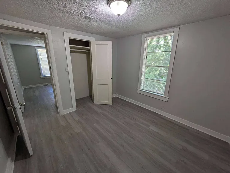 1760 Audubon St — Photo 9