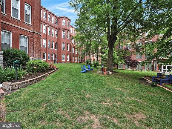 3rd image of 917 Columbia Ave Suite 526