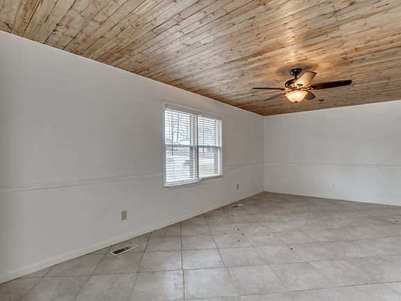 5th image of 4105 Biscayne Hills Dr