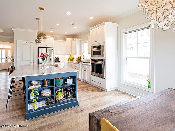 5th image of 2120 Bostic Way