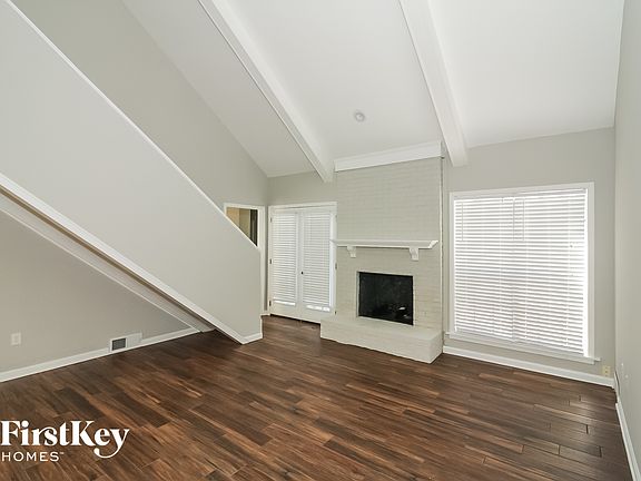 3rd image of 7650 Charstone Dr