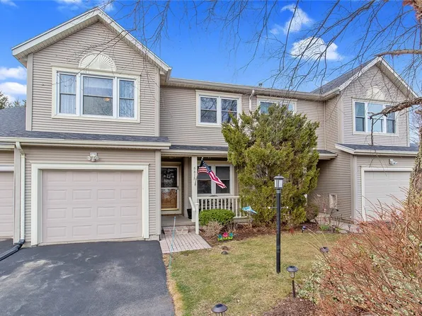 5815 Nobleton Cir, Jamesville, NY 13078