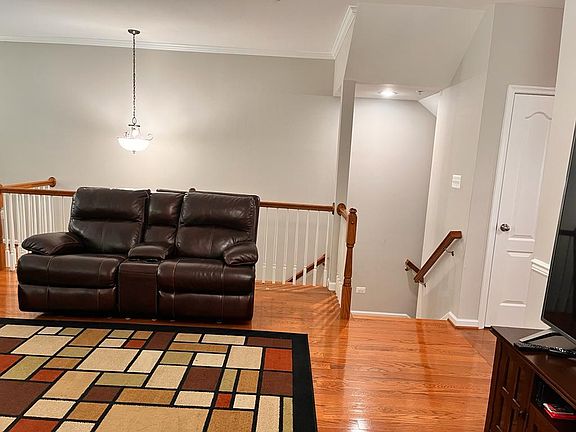 4th image of 23208 Scholl Manor Way