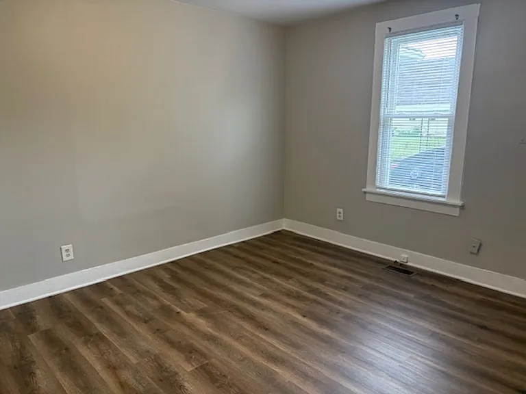124 Twin Oak Dr — Photo 8