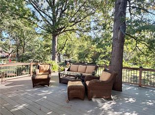 1036 S Lindenwood Dr, Olathe, KS 66062