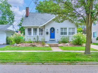803 S Grinnell St, Jackson, MI 49203
