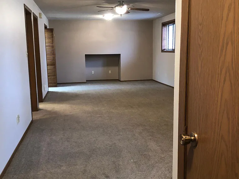 4300 S Arden Ave — Photo 14