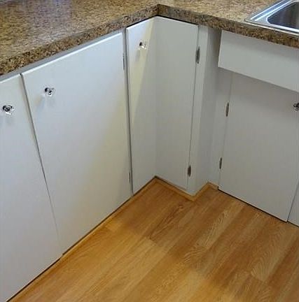 Hardwood Floors !!!!!!!!!!!!!!!