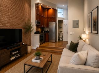 234 W 14th St #C2B, New York, NY 10011