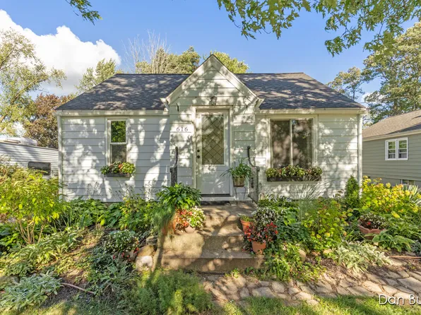 616 Church St, Wayland, MI 49348