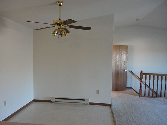 2nd image of 50-68 S Mountin Dr #291