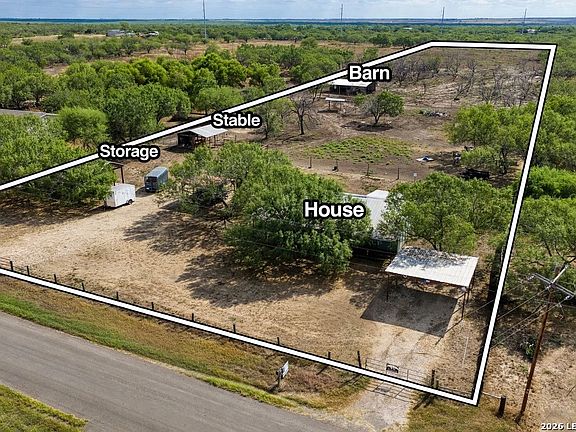 4th image of 6820 COUGHRAN RD