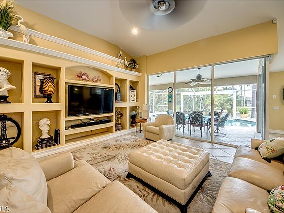 2nd image of 3809 SW 11th Ct