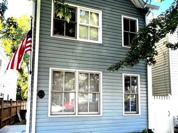 719 S Fairfax St, Alexandria, VA 22314