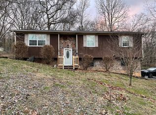 8806 Hidden Branches Rd, Harrison, TN 37341