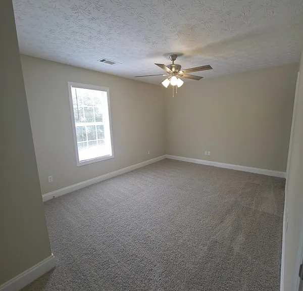 155 Westchester Cir #1 — Photo 6