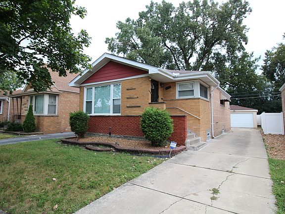 3rd image of 3121 W 85th St
