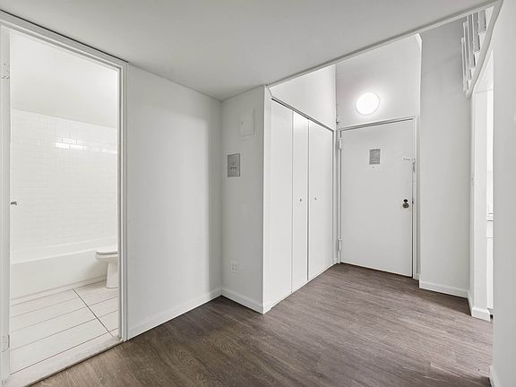 4th image of 88 Fulton St #414