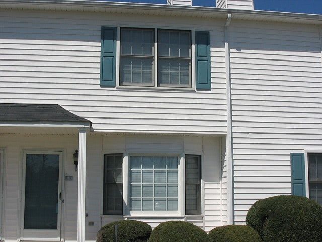 1st image of 1109 E2 Grovemont Dr