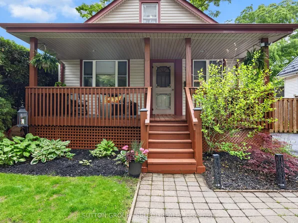 72 Emery St E, London, ON N6C 2C8