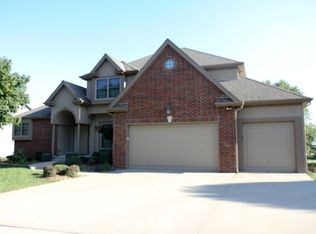 9021 NE 91st Ter, Kansas City, MO 64157
