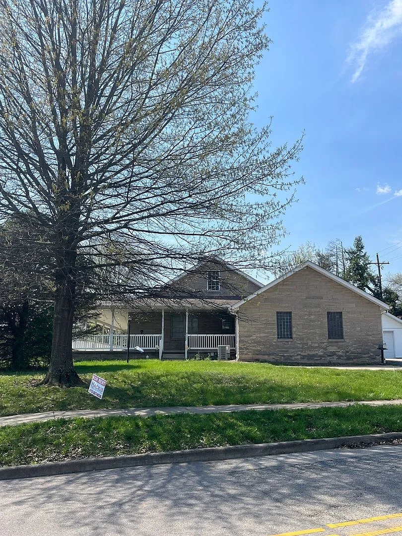 3 Bed, 1.5 Bath Home - Close to Campus - Available August 2027! — Photo 1