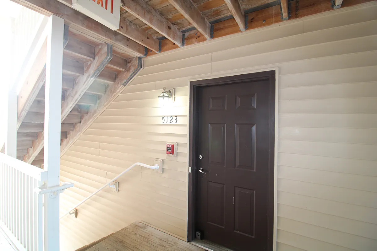 Building Photo - 5123 Welsh Dr