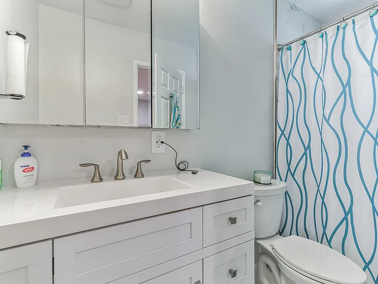14625 Batavia Dr — Photo 25