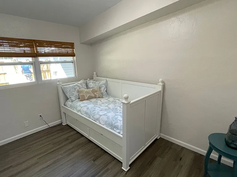 2504 S Milmar Dr — Photo 23
