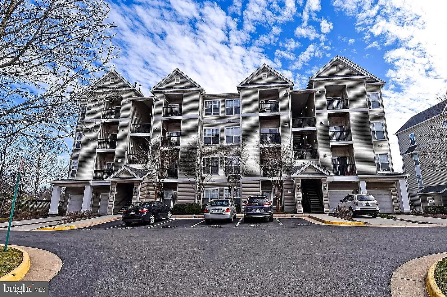 5115 Travis Edward Way APT F photo 1