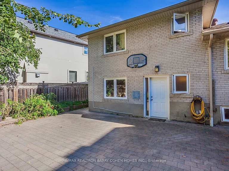 12 Longwood Dr #BASEMENT — Photo 24
