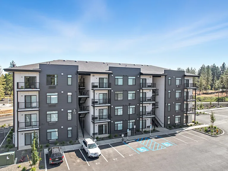 31 South — Photo 12