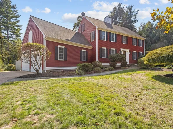 45 Turner Dr, Bridgewater, MA 02324