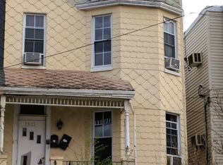 1321 10th St, Union City, NJ 07087