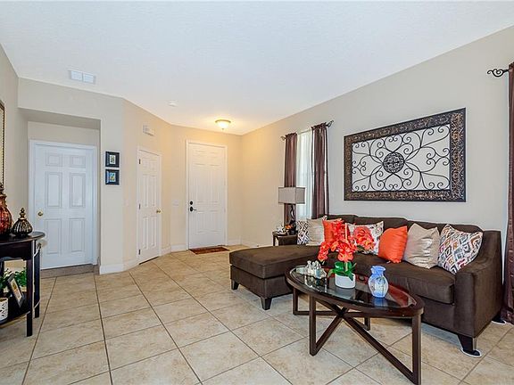 5th image of 1009 Berkeley Dr