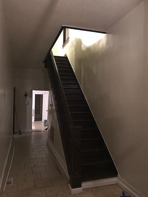 2nd image of 1003 W 37th St