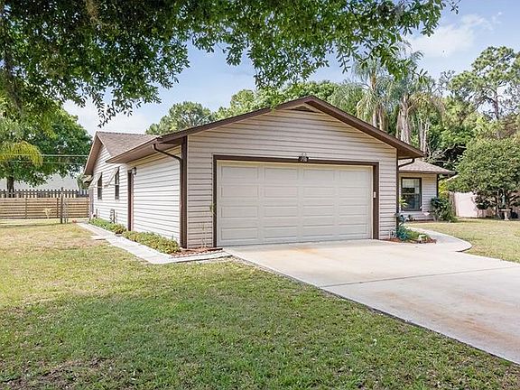 2nd image of 716 Winter Garden Dr
