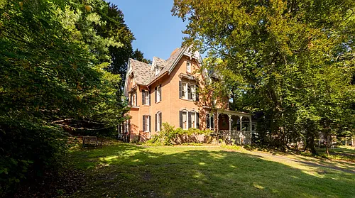 609 Mount Hope Ave Photo 1
