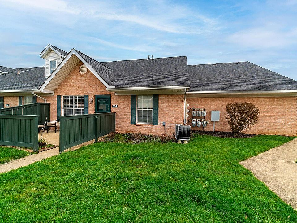 1st image of 986 Kingsbury Ct Unit 986