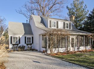 40420 102nd St, Genoa City, WI 53128