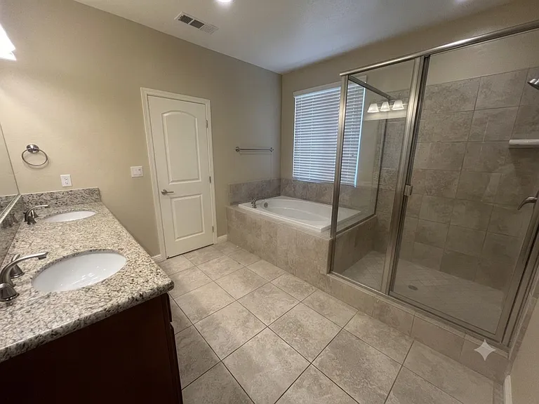14854 Citrus Tree Ct — Photo 8