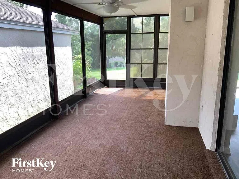 1451 Oak Pl — Photo 6