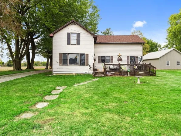 320 W Walnut St, Akron, IN 46910
