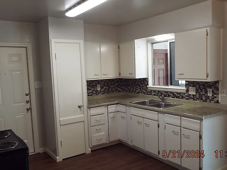 8003 Riata Ave — Photo 5