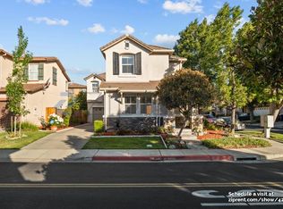 554 Blue Cypress Way, Hercules, CA 94547