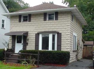 2363 Saint Paul Blvd, Rochester, NY 14617