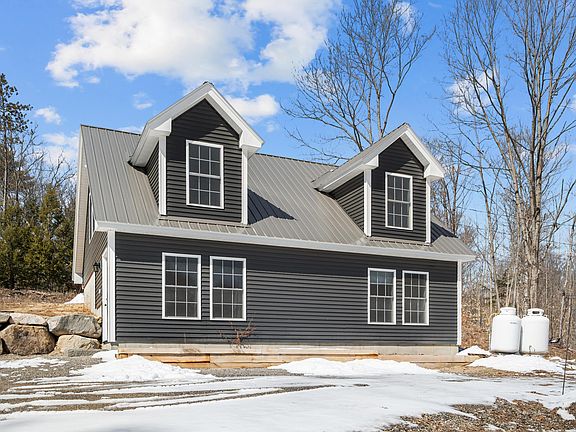 3rd image of 468 Porterfield Road