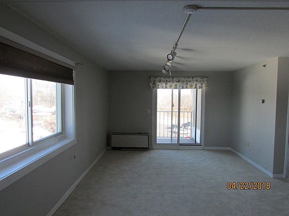 4th image of 200 Cove Way Unit 513