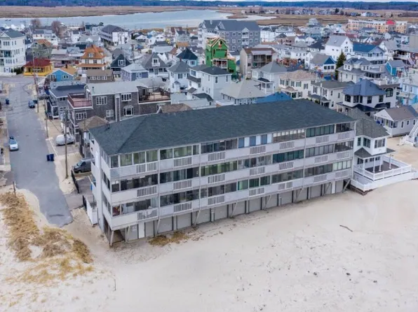 19 Atlantic Ave, Hampton, NH
