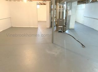 5662 N 70th St, Milwaukee, WI 53218